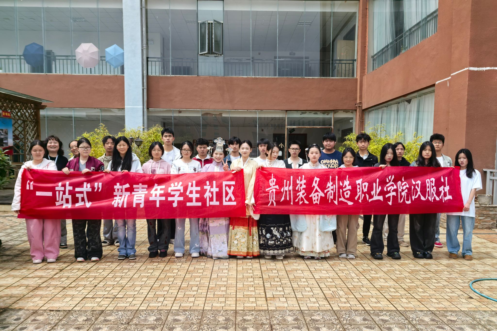 锦绣四时，霓裳和韵——世界杯官网墨韵汉服社成功举办汉服雅集活动