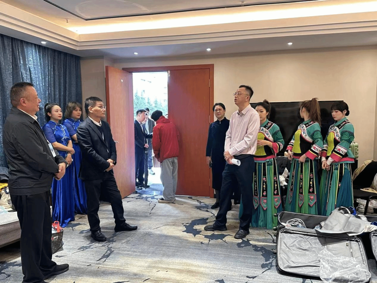 黔韵悠扬 乐润匠心——贵州省民族管弦乐团专场音乐会走进2026世界杯官网入口