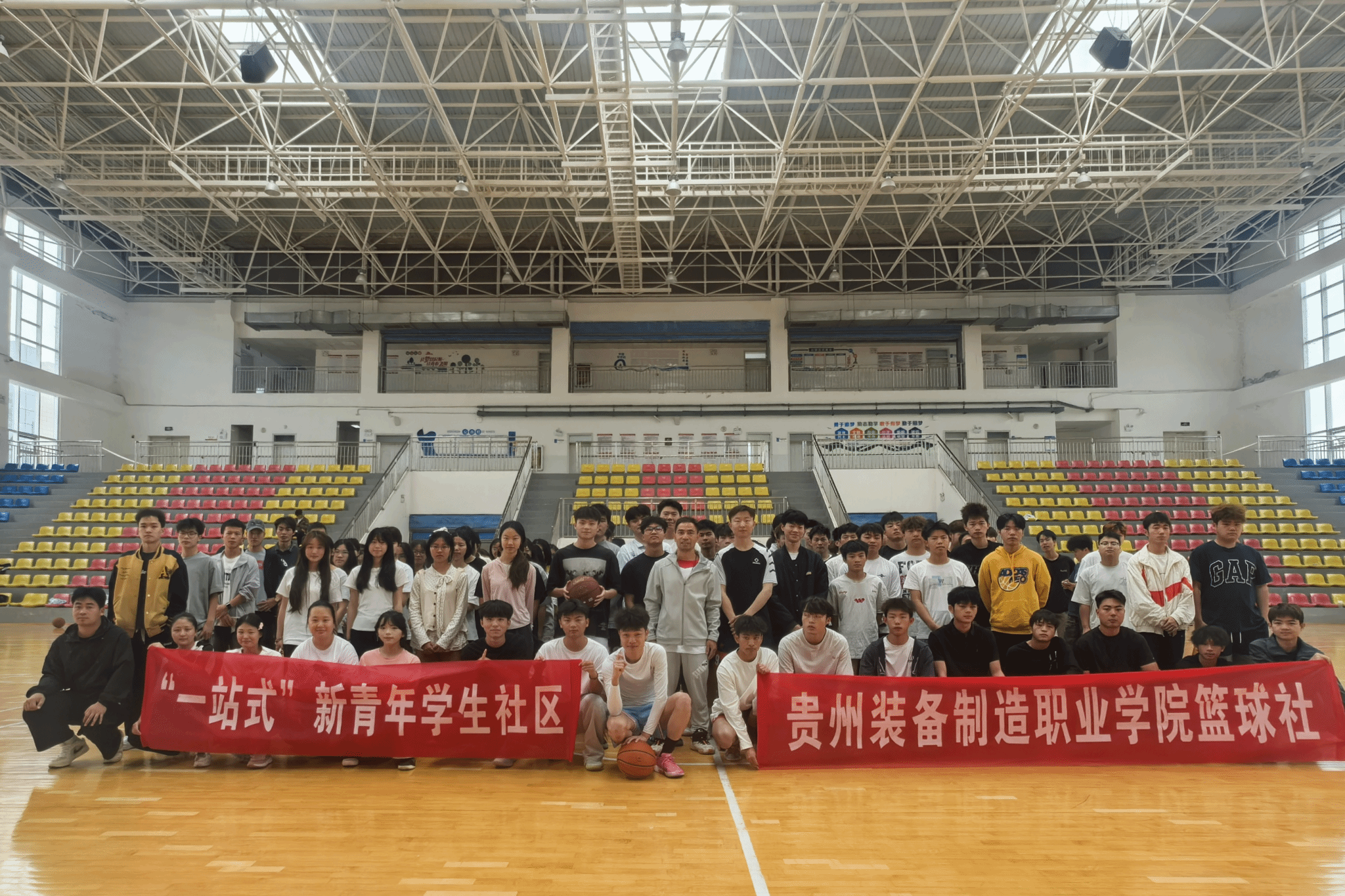 篮动青春，逐梦赛场——世界杯官网篮球社校园三人篮球比赛圆满收官